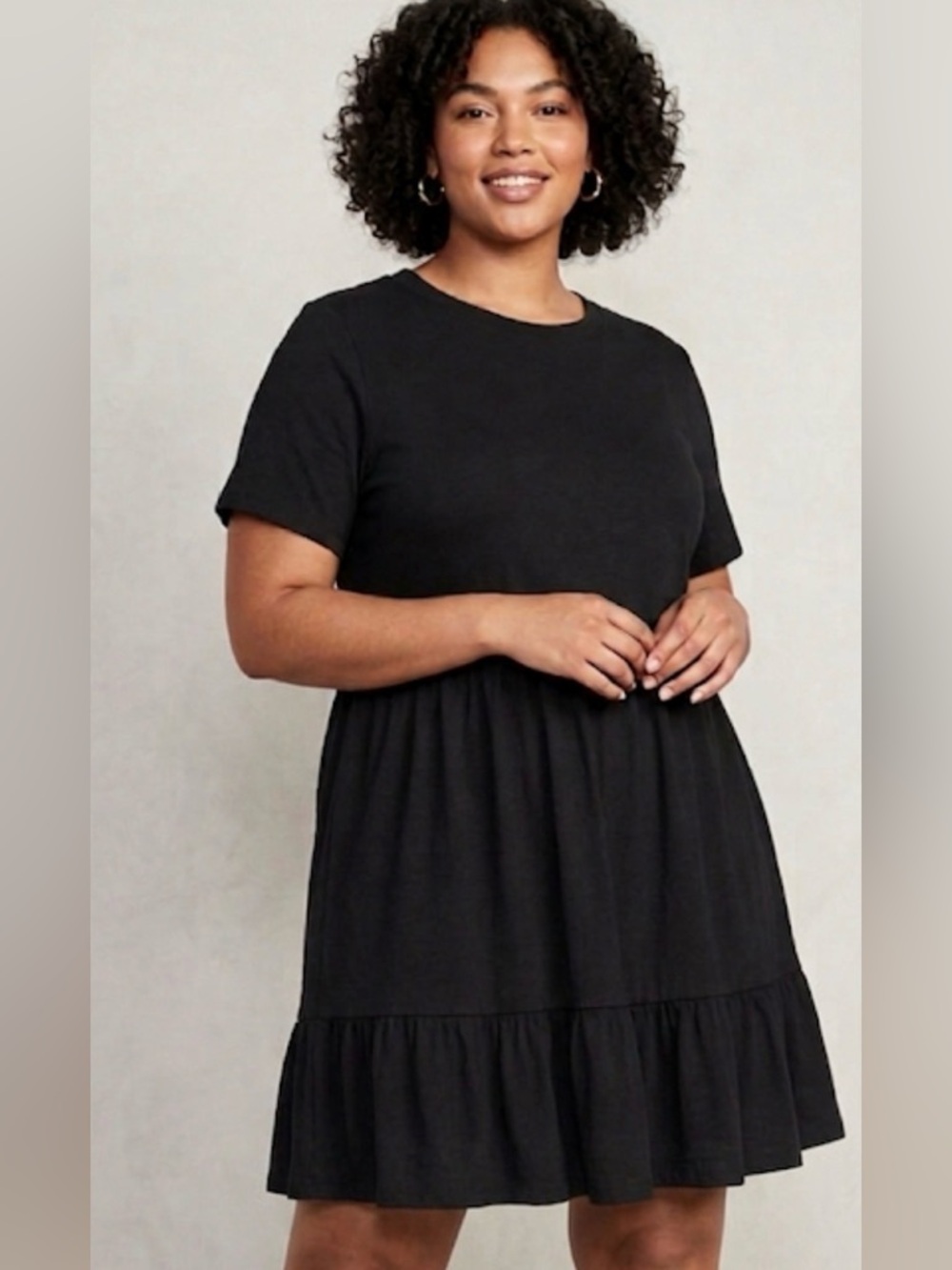 GAP Black Short-Sleeve Tiered Dress